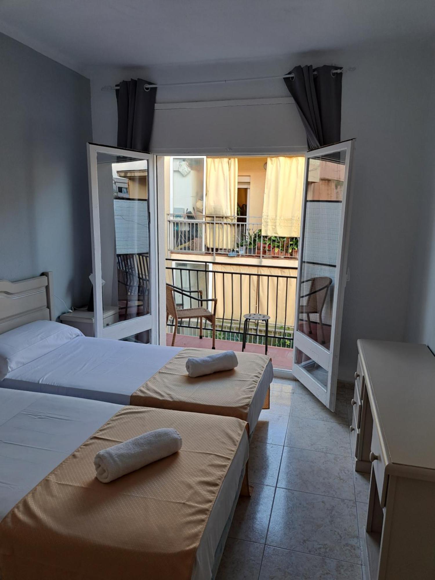Hostal Caste Lloret de Mar Luaran gambar